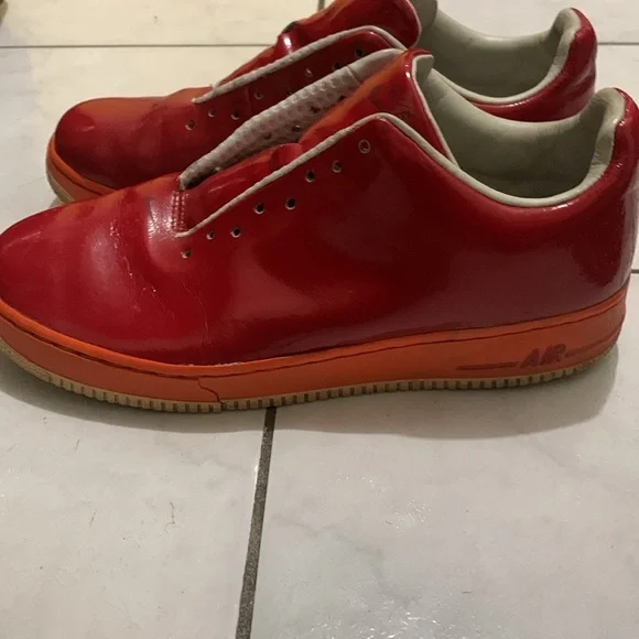 Nikes 2010 - Picture 2 of 6